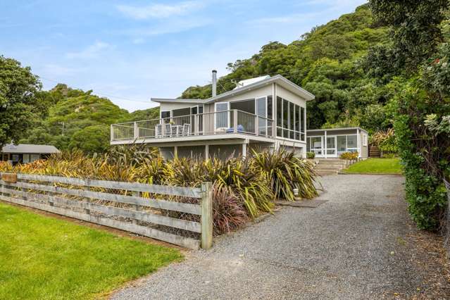 16 Cathedral Road Gore Bay_1