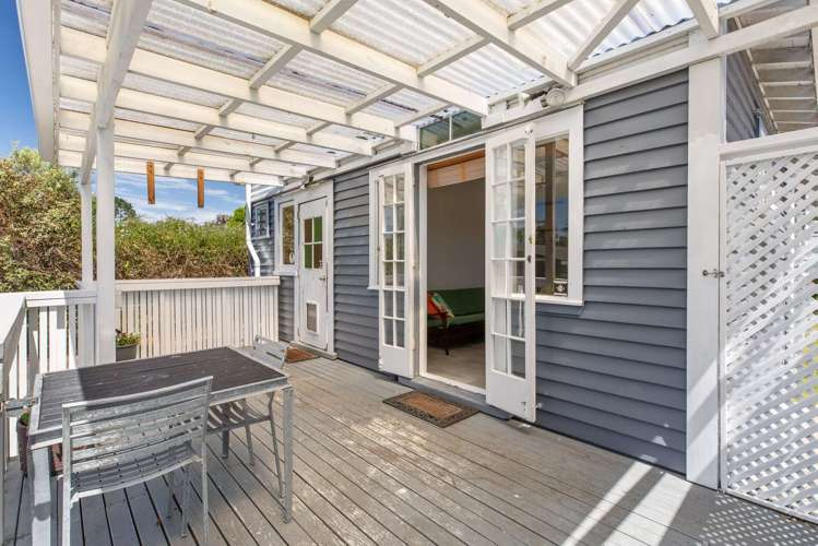 9 Tahi Terrace Glen Eden_9