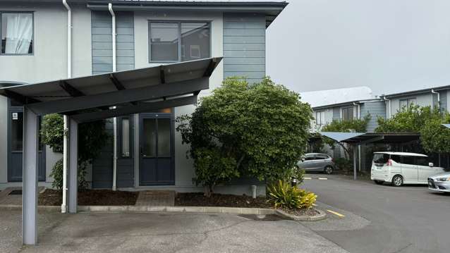 34/8 Soljak Place Mount Albert_1