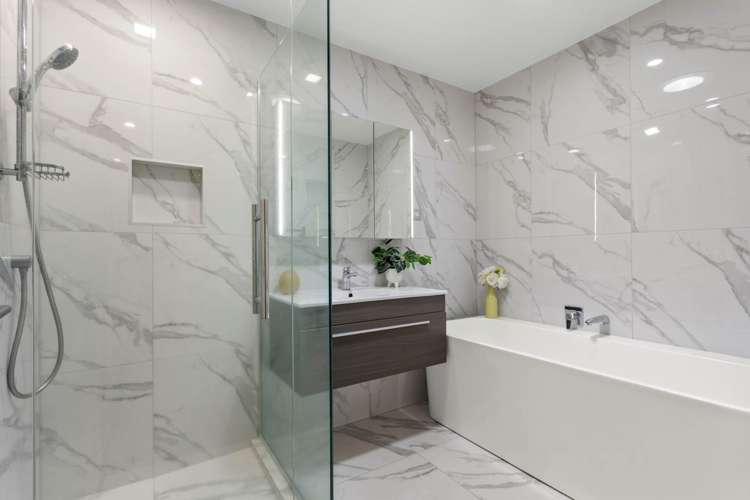 11 Moki Place Long Bay_18