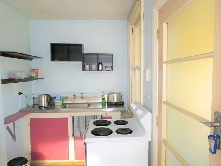 36 Shakespeare Street Greymouth_12