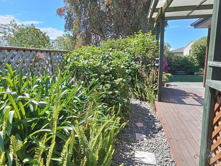 2/16 Alan Styles Place Greenmeadows_15