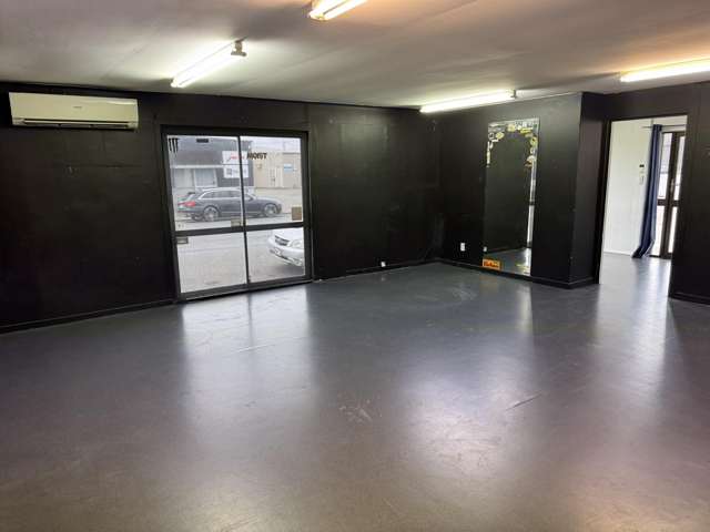 1/64 Wakefield Street Onekawa_1