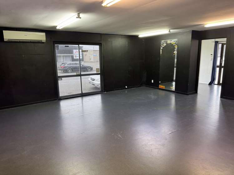 1/64 Wakefield Street Onekawa_1