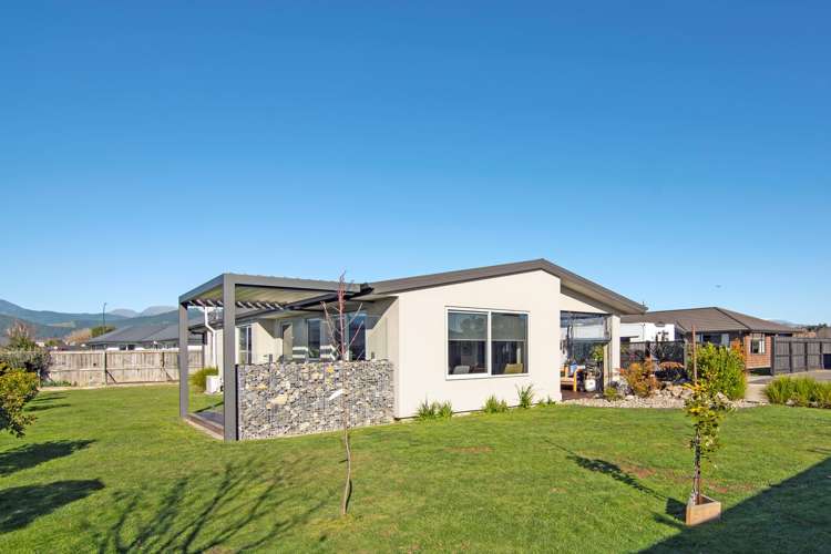 25 Wanderers Avenue Brightwater_0