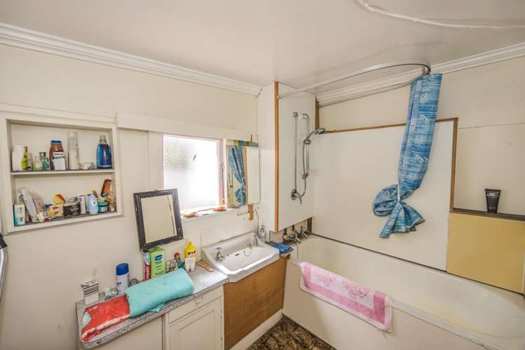 103 Bledisloe Street Kurow_12