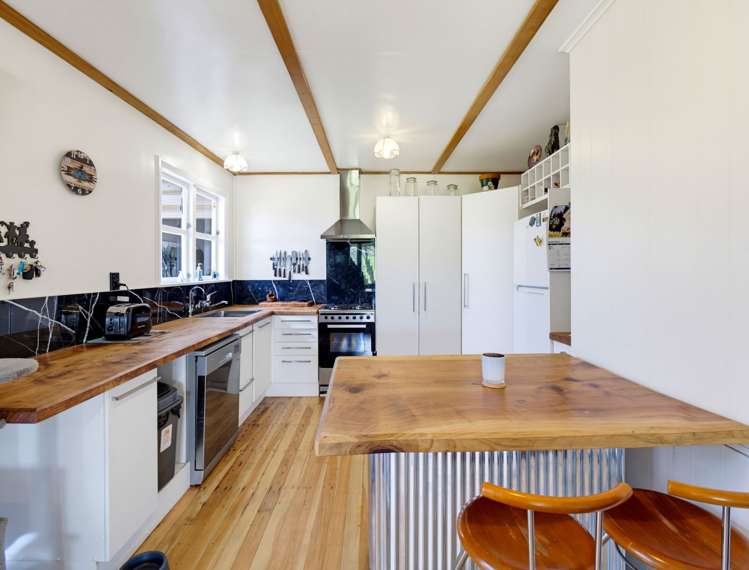 94 & 110 Glengarry Road Dannevirke_10