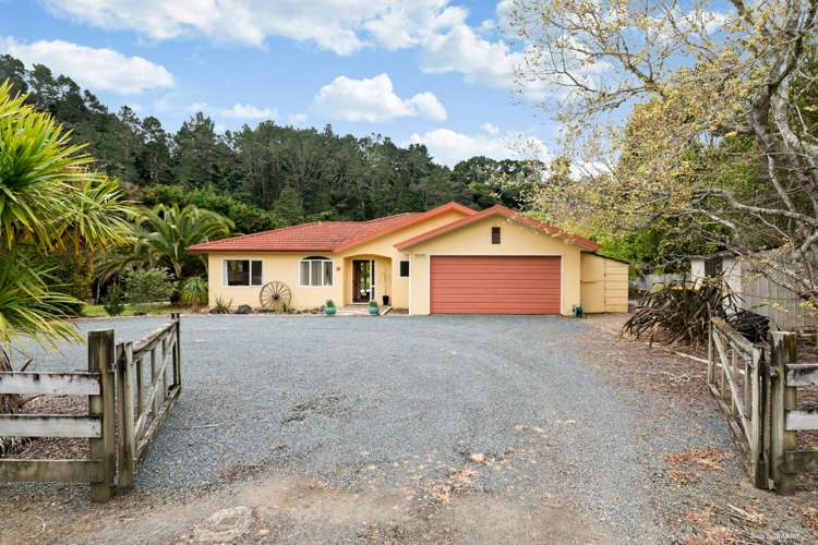 27 Slowater Lane Puhoi_16