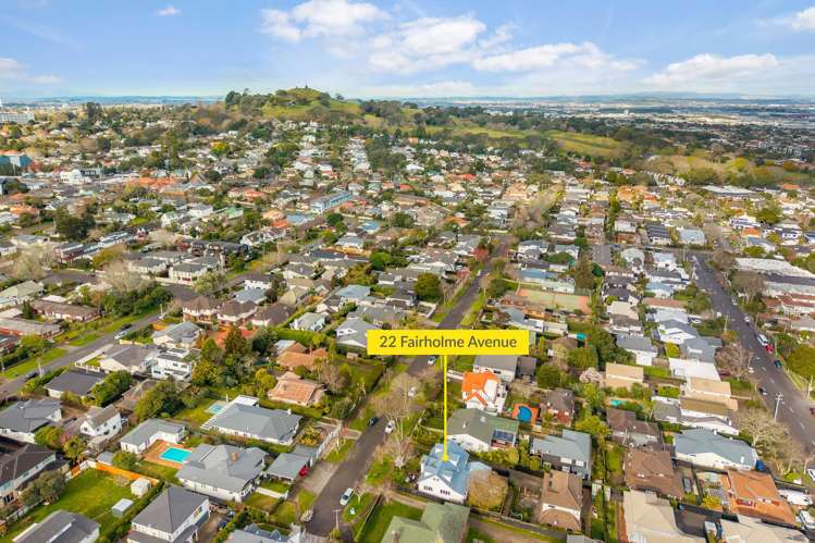 22 Fairholme Avenue Epsom_17