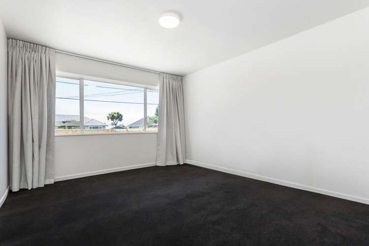 174 Breezes Road Aranui_5