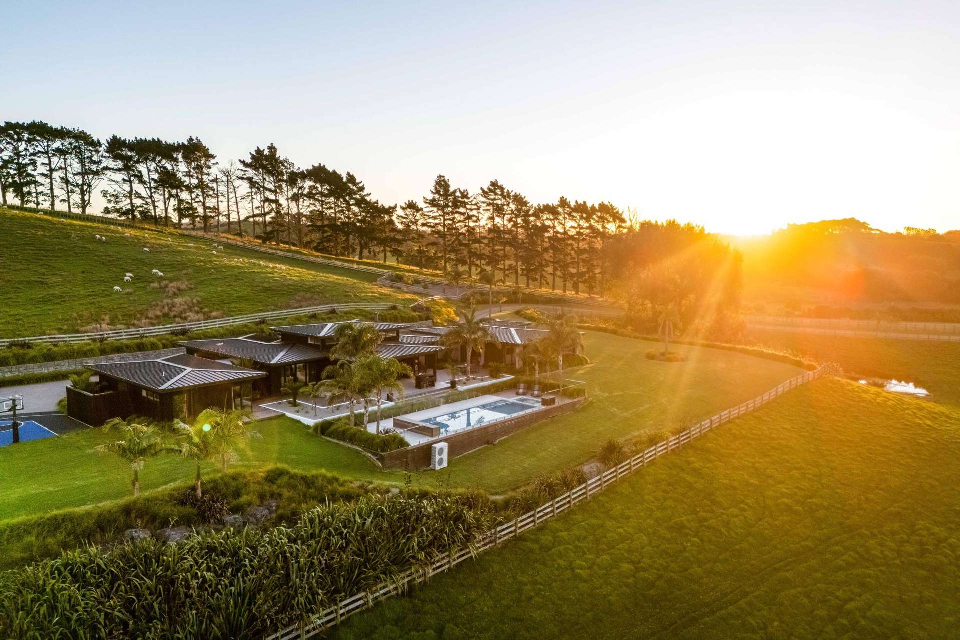 55 Hull Road Waitoki_0