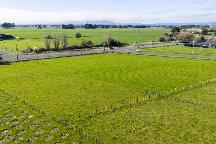 Lot 1 and 2 66 Oroua Road_4