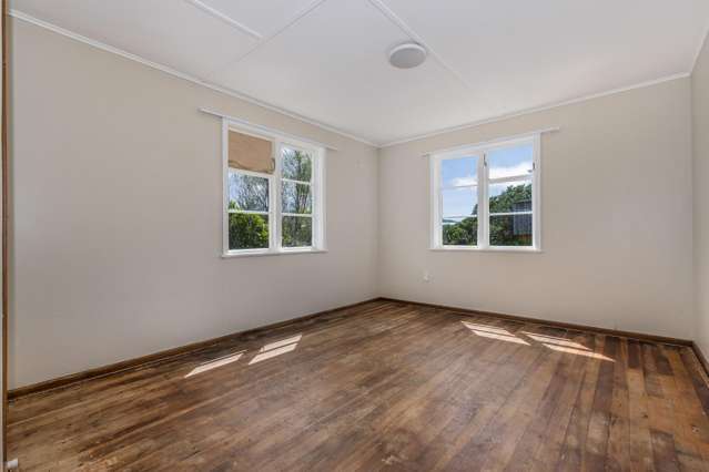 35 Gloucester Street Cannons Creek_3