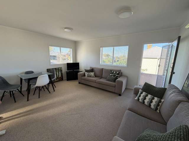 1/68 Quadrant Street 10051_3