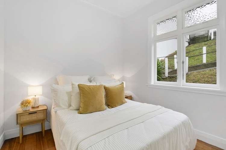 47 Queens Drive Lyall Bay_8