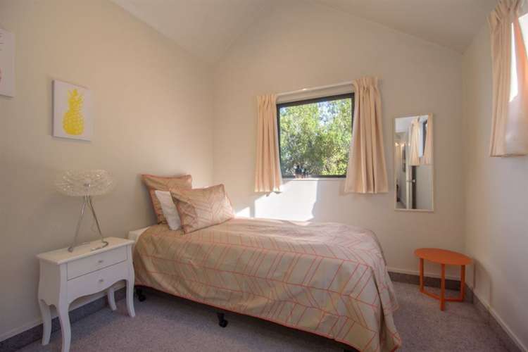 142a Fernhill Road Fernhill/Sunshine Bay_16