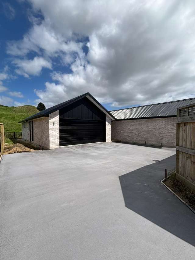 241 Adler Drive 1115_1