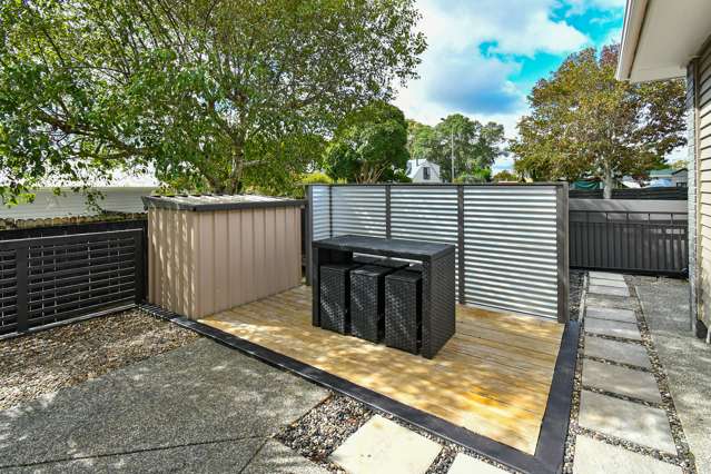 13 Bradbury Road Botany Downs_2