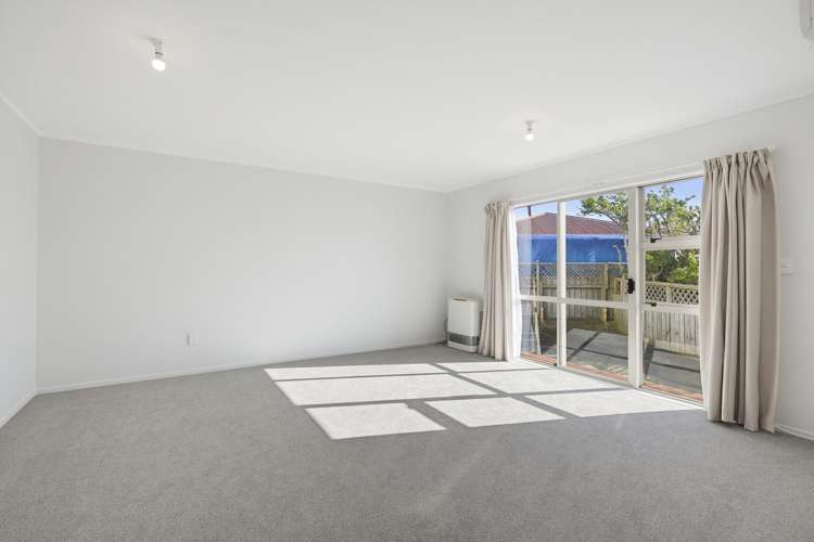40B Cunliffe Street Johnsonville_16
