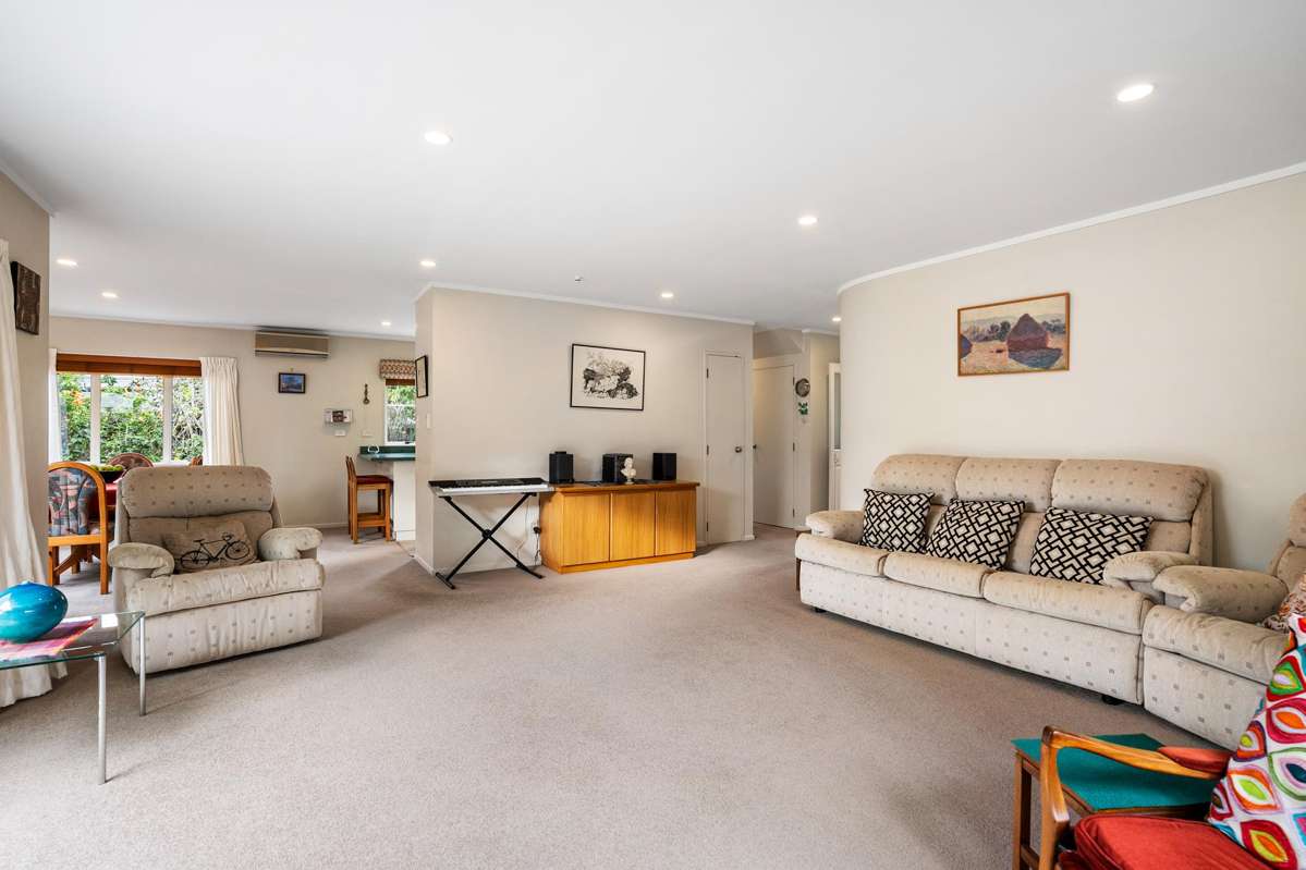 2/122a Selwyn Street_1