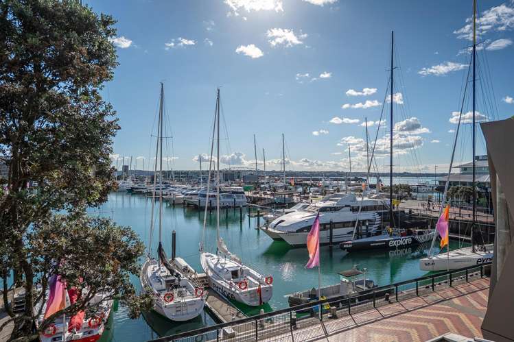 111/85 Customs Street West_0