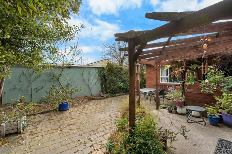 481 Worcester Street Linwood_14