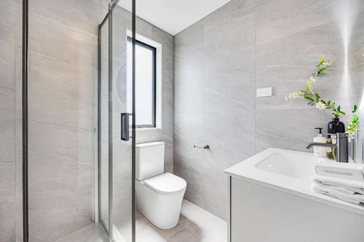 5/96 Bluebird Crescent Unsworth Heights_3