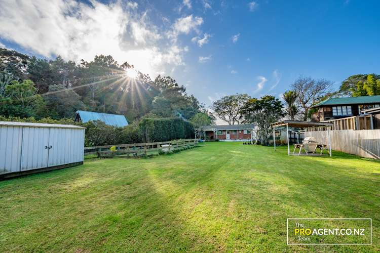 3 Sandys Parade Laingholm_3