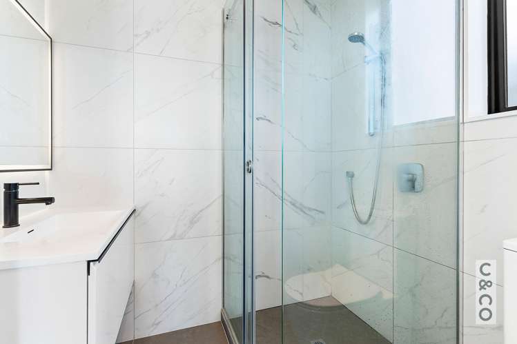 5 Byron Drury Way Riverhead_33