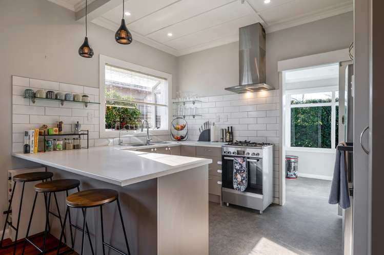 69 Lyndhurst Street Takaro_13