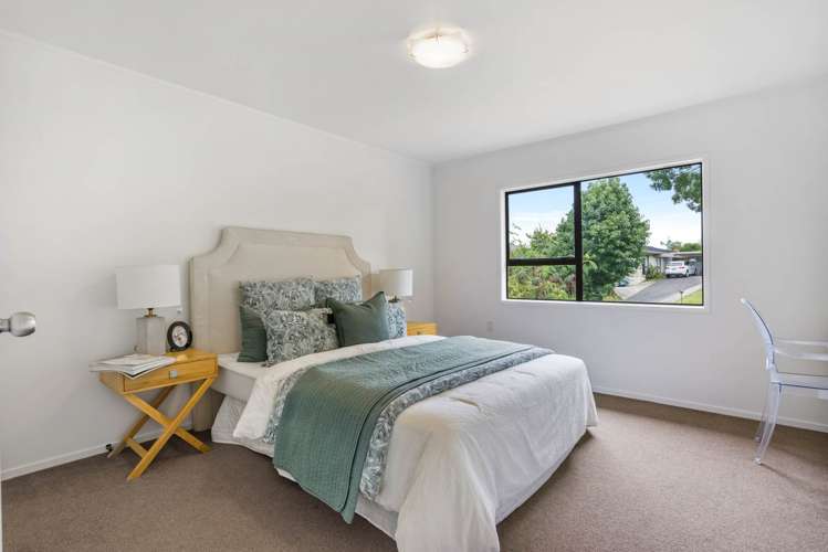 6 Everglade Drive Goodwood Heights_17