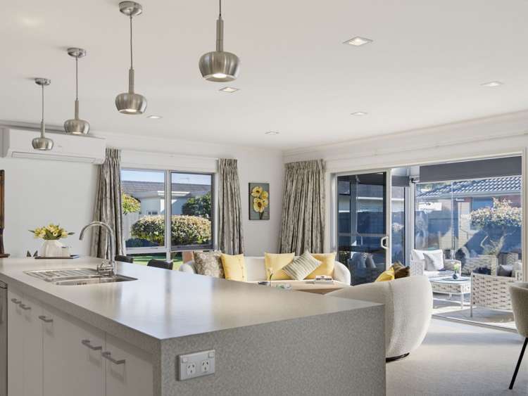 24 Bucklands Crescent Papamoa Beach_6