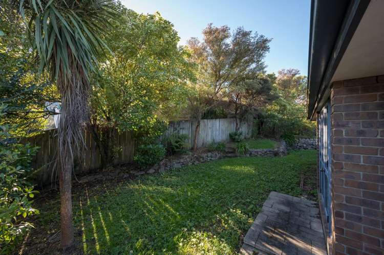 70 Olympus Way Richmond_25