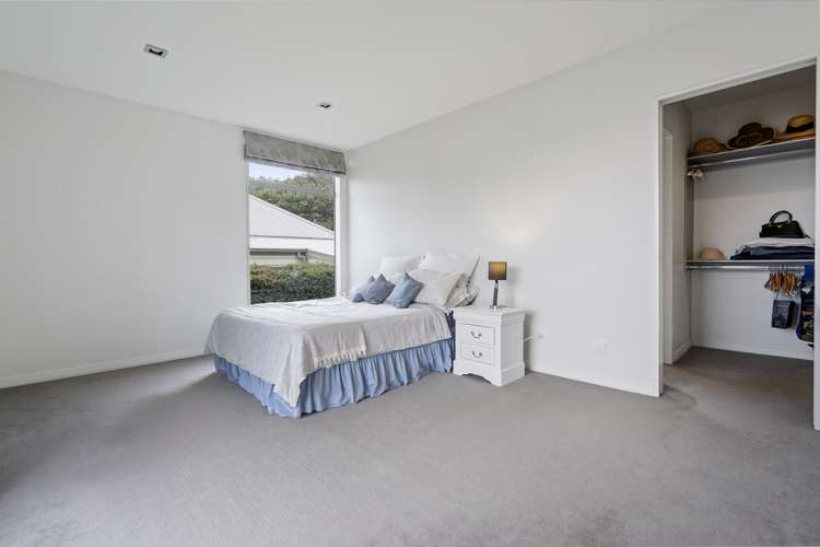 7 Golf Road Epsom_11