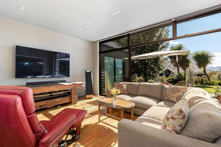 8 Bretby Court Jacks Point_8