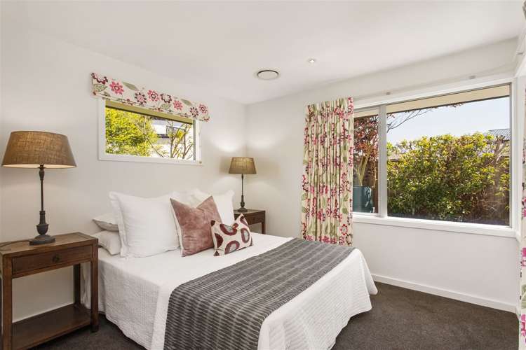 5 Hatton Court Northwood_18