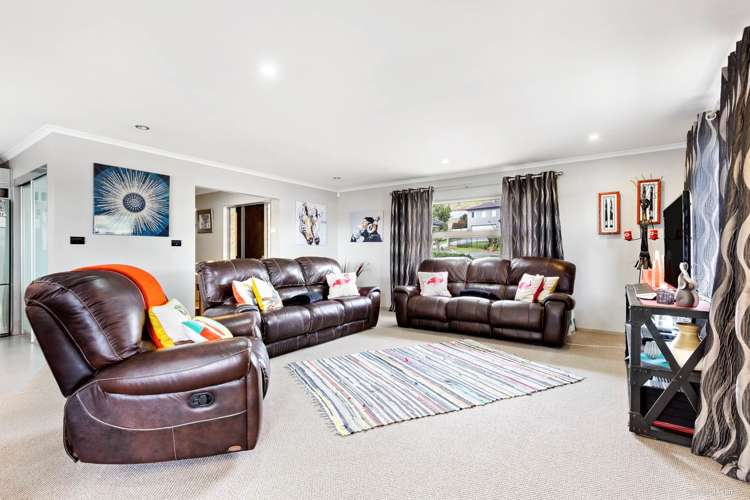 33 Cape Vista Crescent Pukekohe_7