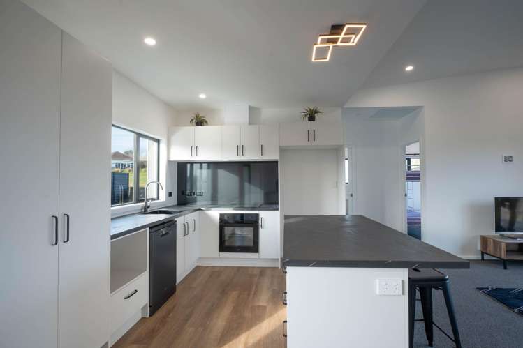 13 Meadowbank Drive_3