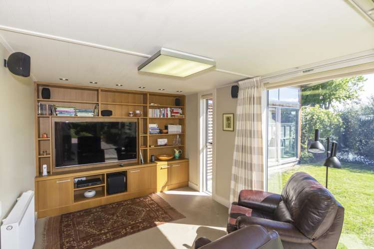 58e Essex Street Weston_17