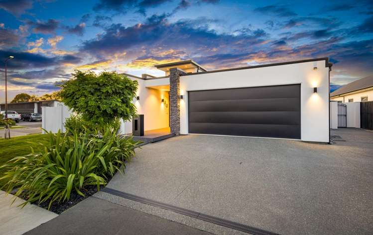 1 Moraine Street Lincoln_21