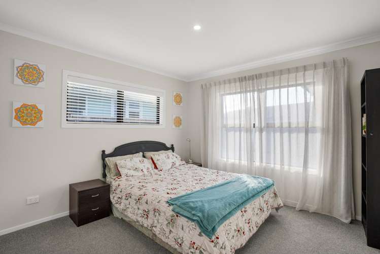 18a Mayo Grove Naenae_13