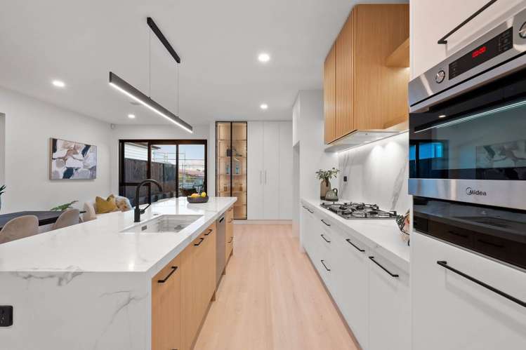 53 Parkland Loop Wainui_9