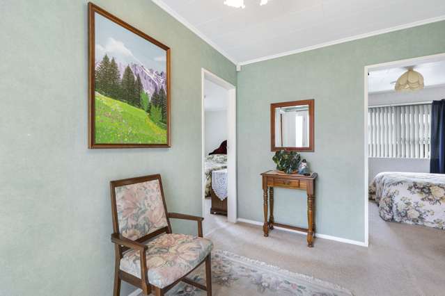 15 Wimbledon Grove Wainuiomata_4