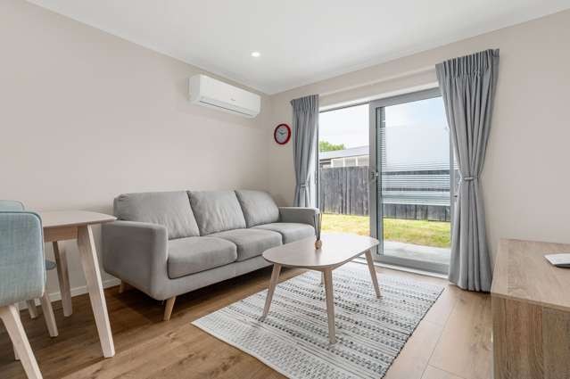 2/7 Rutherford Street Chedworth_4