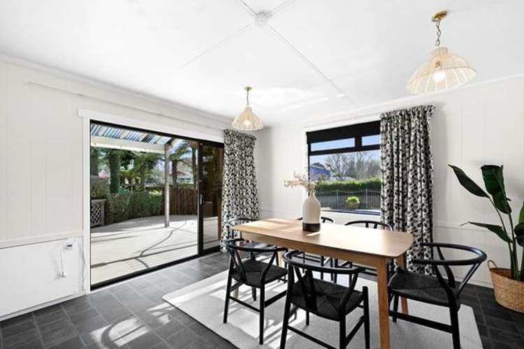 12 Lydiard Place 1053_5