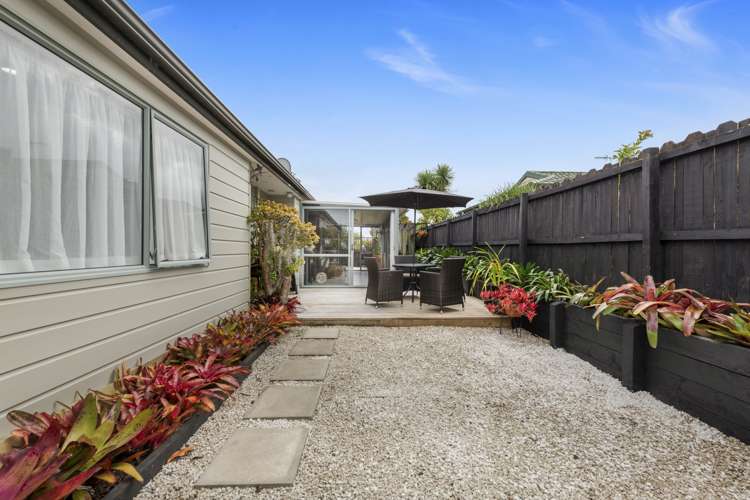 2 Eastland Road Flat Bush_17