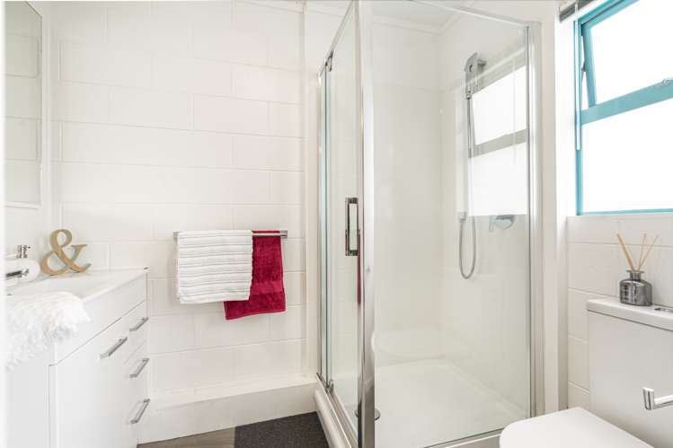 10/4 Wynyard Road Mount Eden_8