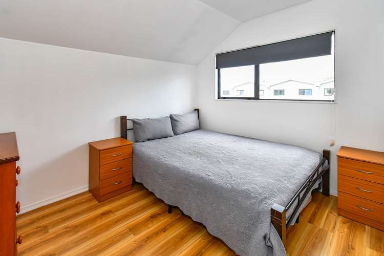 4/16 Yang Place Papakura_7