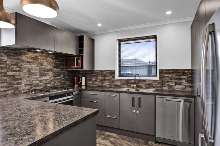 67 Magnolia Drive Westown_6