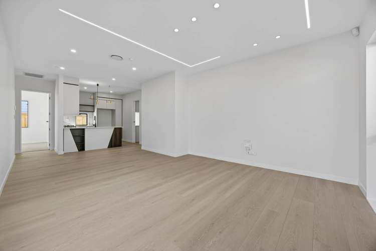 22 Pupu Crescent Opaheke_6